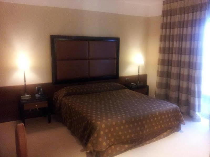 Ergife Palace Hotel Рим Екстериор снимка
